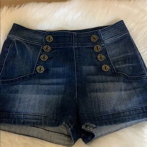 Express high waisted sailor button size 4 shorts